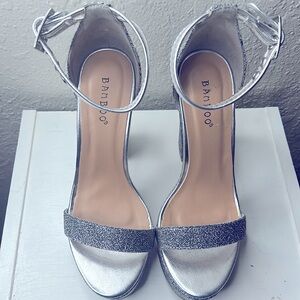 Bamboo sparkling high heels